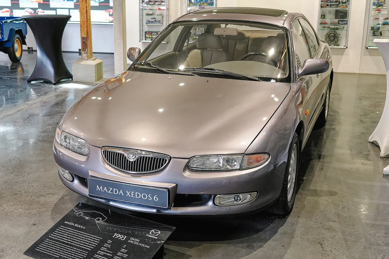 Mazda Xedos 6